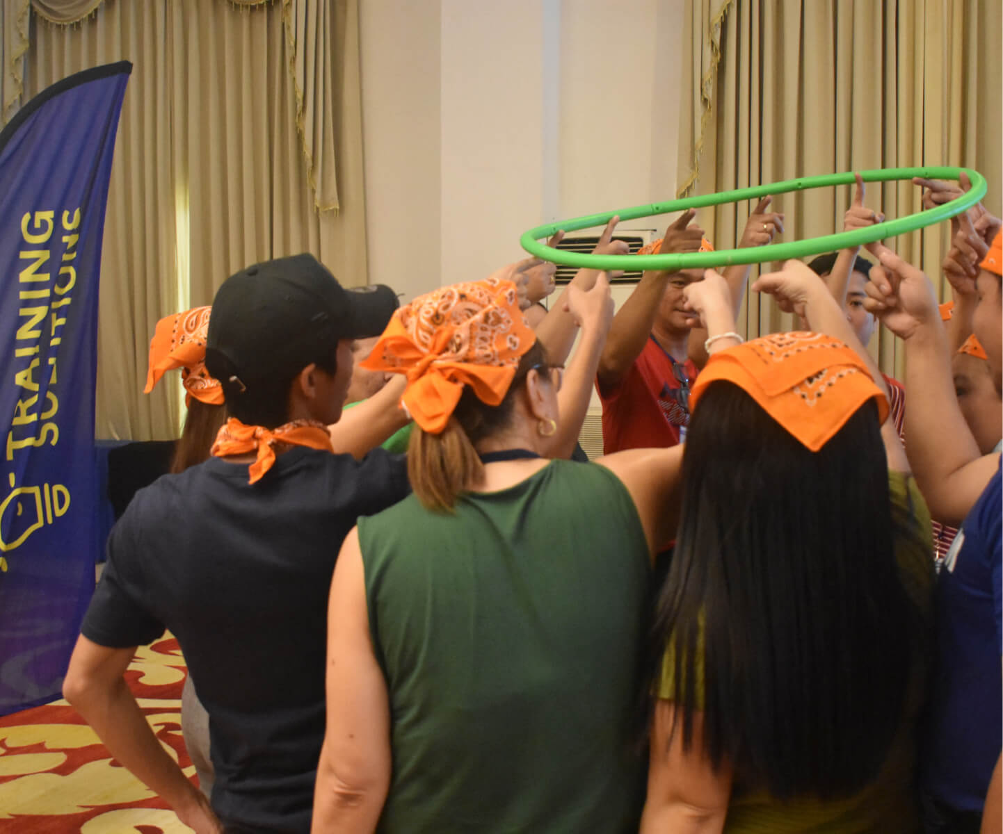 Trendseeker image slide (10)